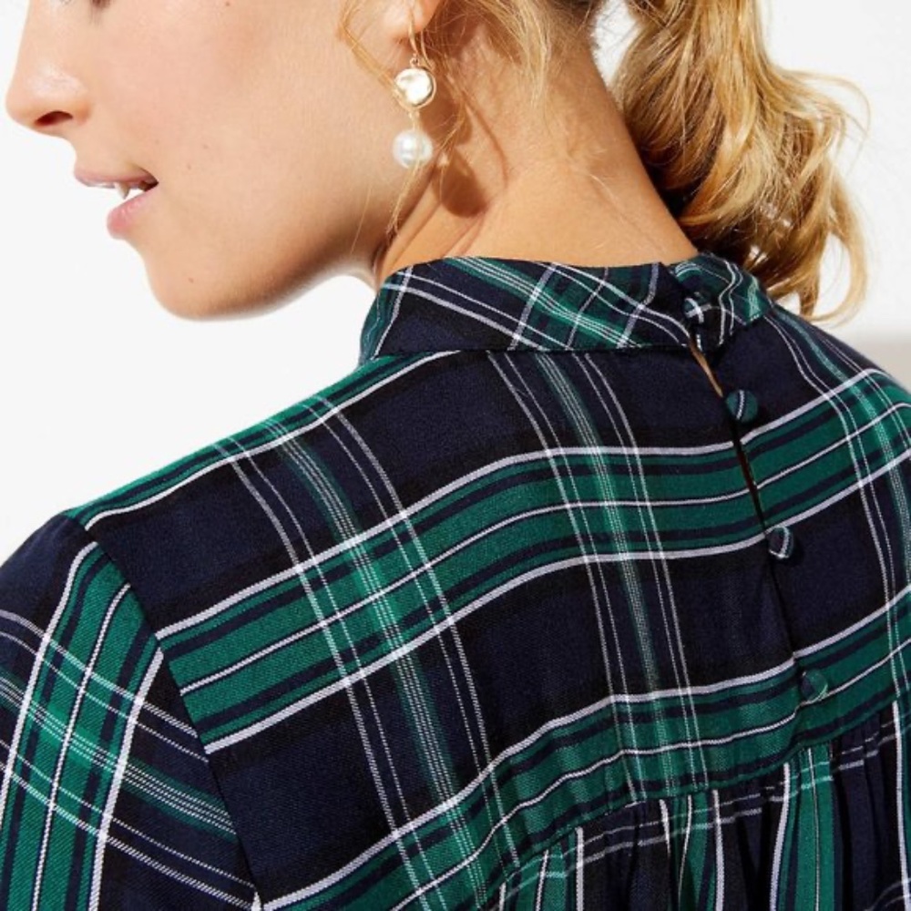 NWT LOFT PLAID MOCK NECK BLOUSE Size Large
